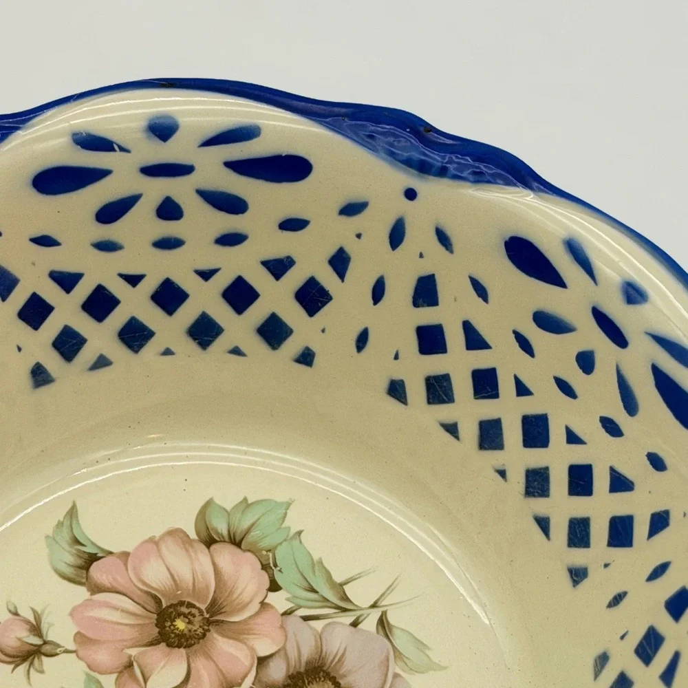 Homer Laughlin Virginia Rose Reticulated Lattice Floral Bowl Cobalt Blue Trim